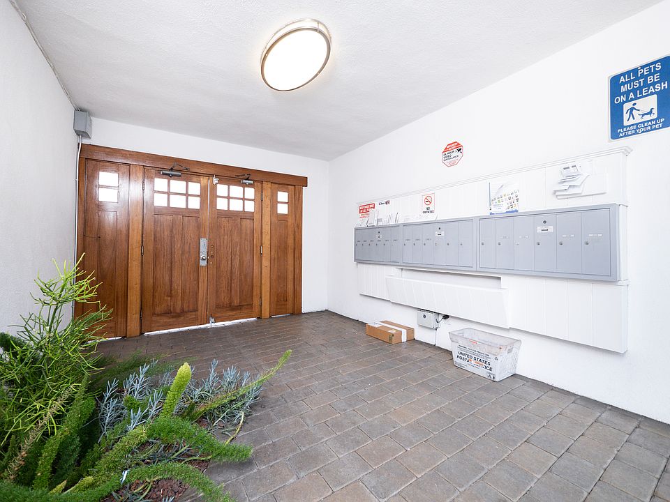 1st image of 2469 S Robertson Blvd #204