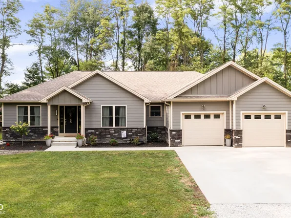 737 Enos Rd, Seymour, IN 47274