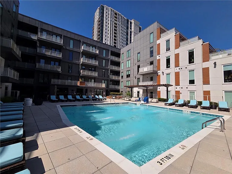 775 Juniper St NE #428 — Photo 33