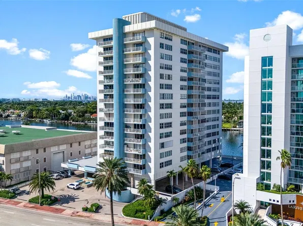5838 Collins Ave APT 2B, Miami Beach, FL 33140