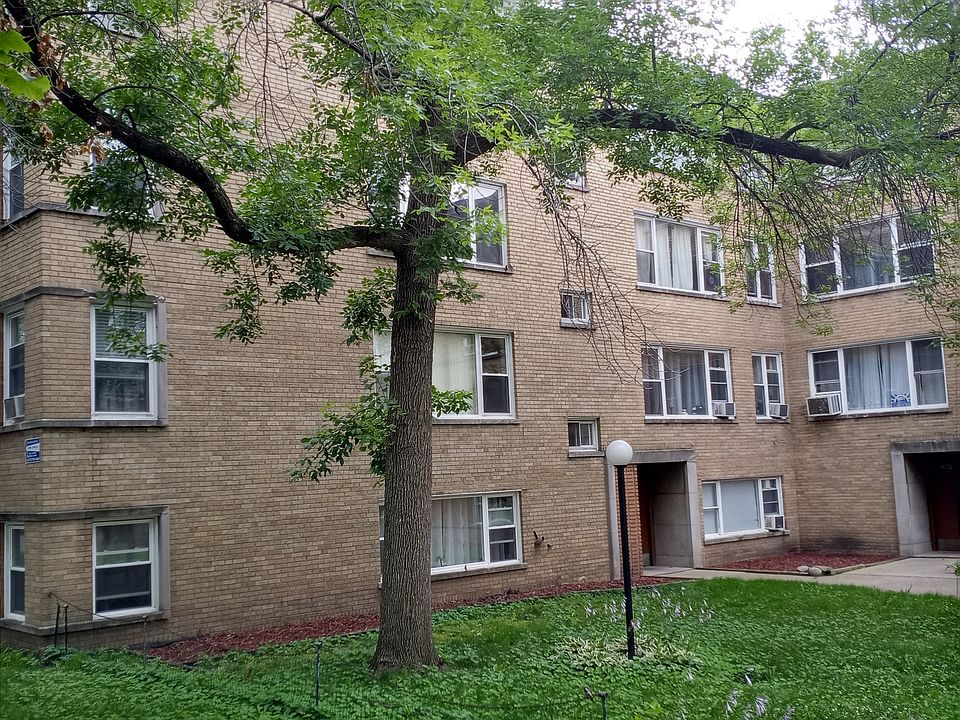 1st image of 6116 N Damen Ave #2A