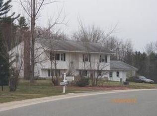 20 Forest St, Windham, NH 03087