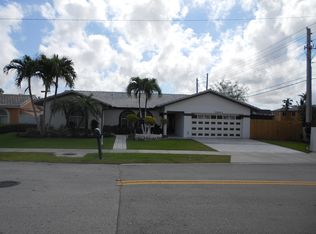 15971 SW 139th Pl, Miami, FL 33177