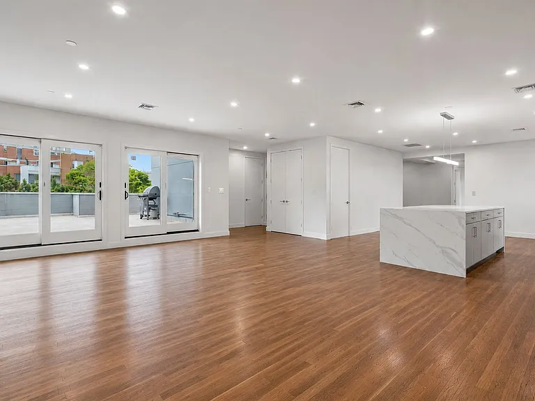 20 Terrace Pl #PENTHOUSE — Photo 6