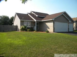 9105 Farmstead Ave, Monticello, MN 55362