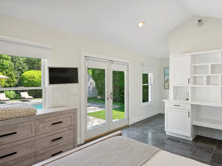 255 Moses Ln — Photo 23