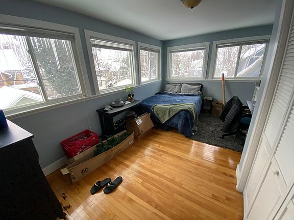 3rd image of 253 Fuller Ave SE #2