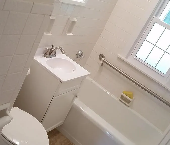 full bath 1st floor