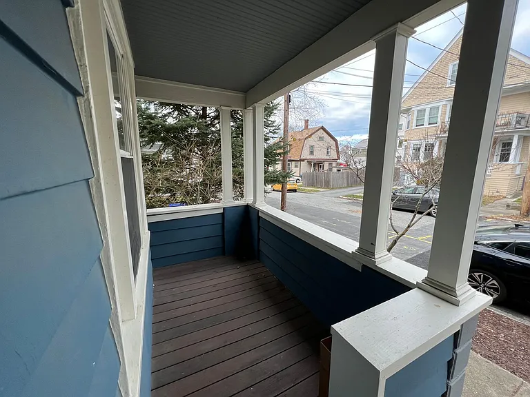97 Carrington Ave — Photo 8