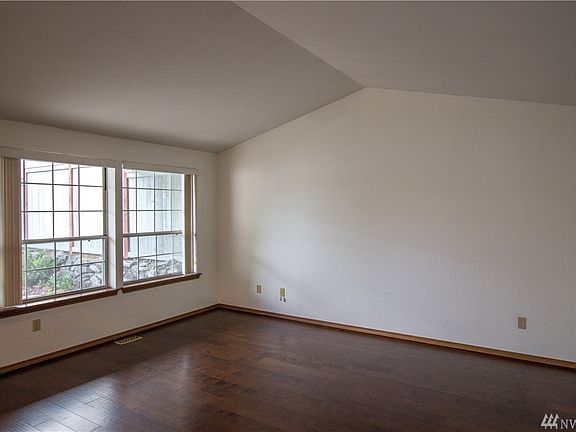 4th image of 6020 N Highlands Pkwy APT 33-F