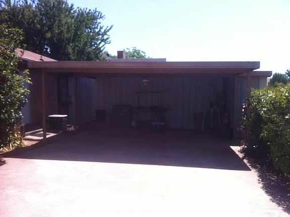 5th image of 7028 Lincoln Dr
