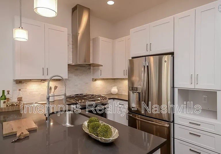821 Melpark Ct — Photo 9