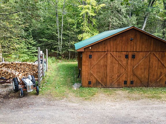 2nd image of 69 Lockes Village Rd
