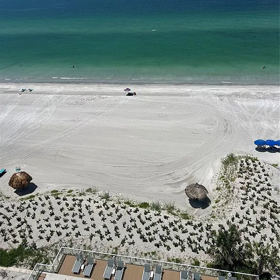 2425 Gulf Of Mexico Dr #11F — Photo 30