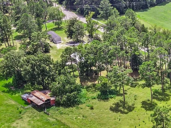 467 Gowen Dr, Folkston, GA 31537