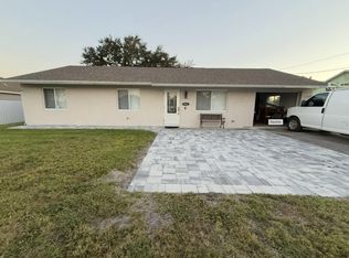 1082 SW BELLEVUE Avenue, Port St Lucie, FL 34953