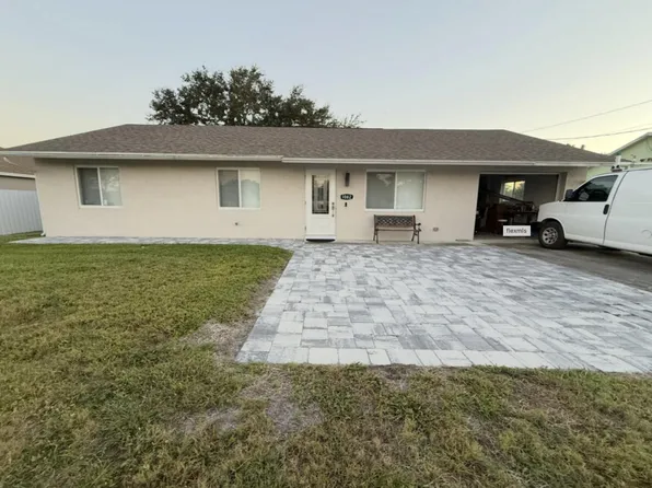 1082 SW BELLEVUE Avenue, Port St Lucie, FL 34953