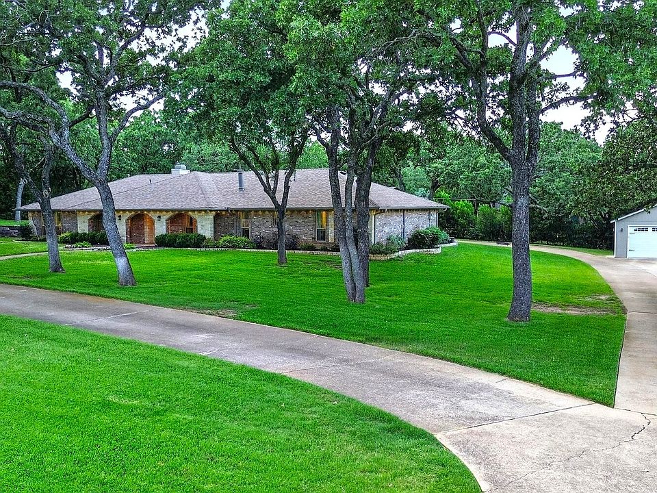 1st image of 6416 Meadowcrest Ln