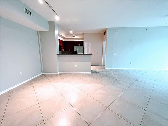 4th image of 2421 NE 65th Street #116