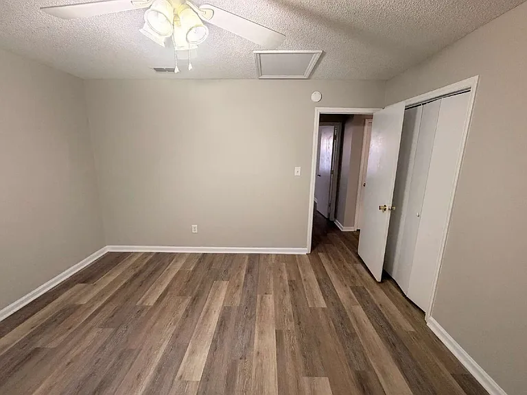 2601 Richard Dr #B — Photo 22