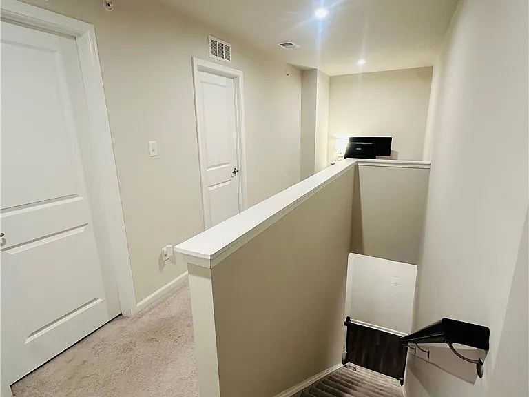 445 Greenwood Dr — Photo 24