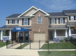 1320 New Charter Ln, O'Fallon, MO 63366