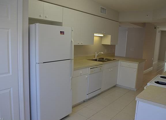 3rd image of 25741 Lake Amelia Way Unit 101