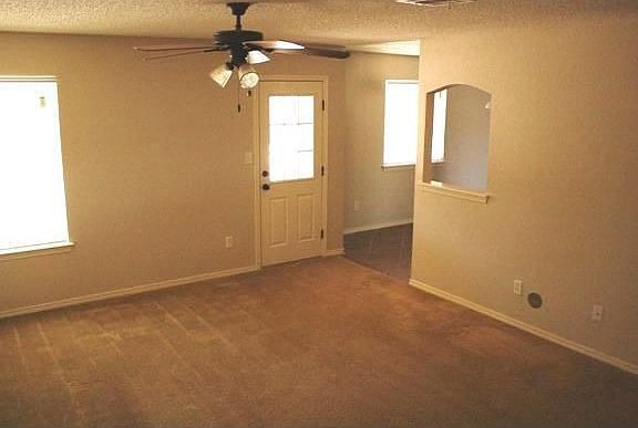 3rd image of 12444 Jon Evans Dr