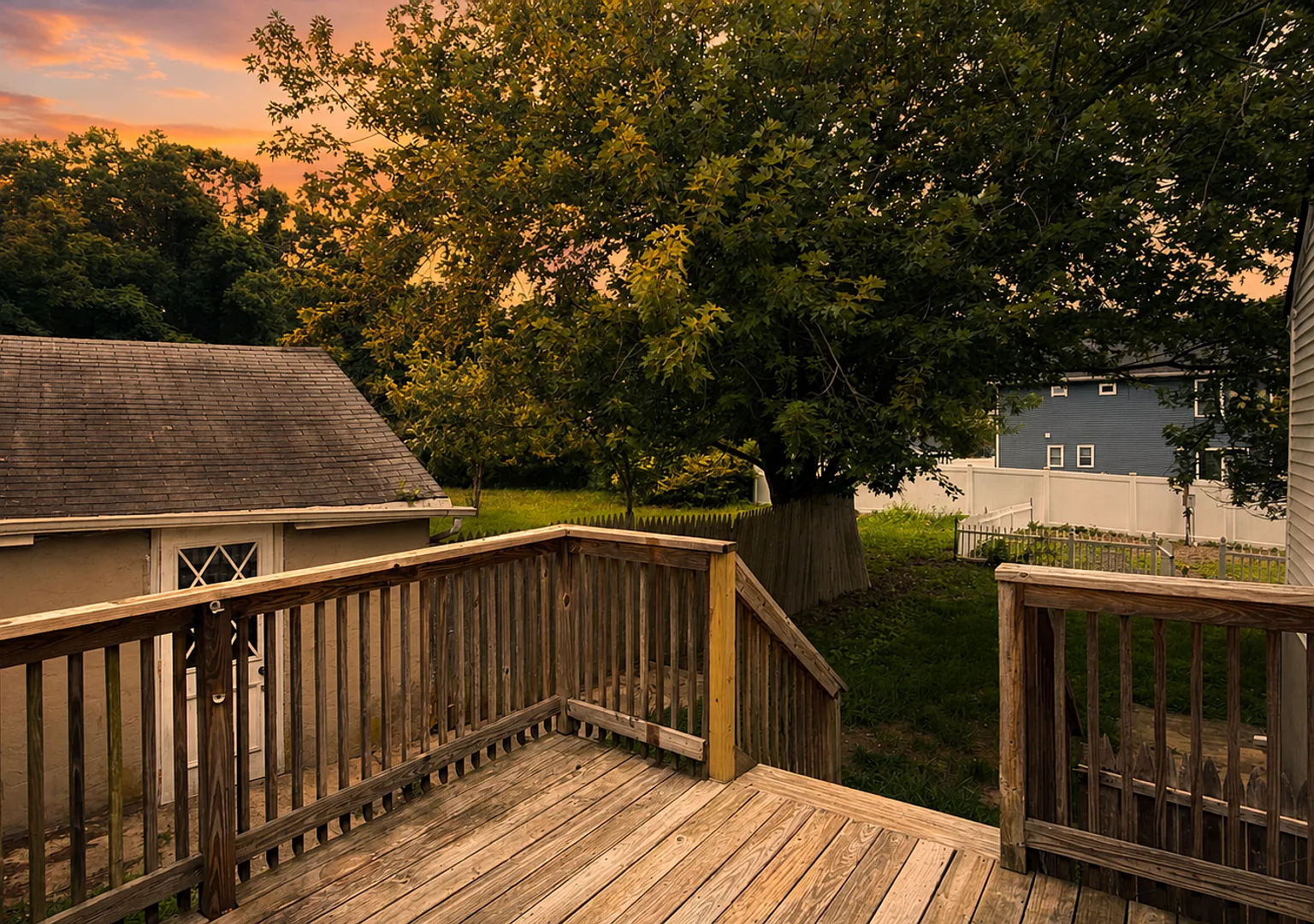 62 Pacific Ave - Cozy 3 Bedroom Home With Basement — Photo 4