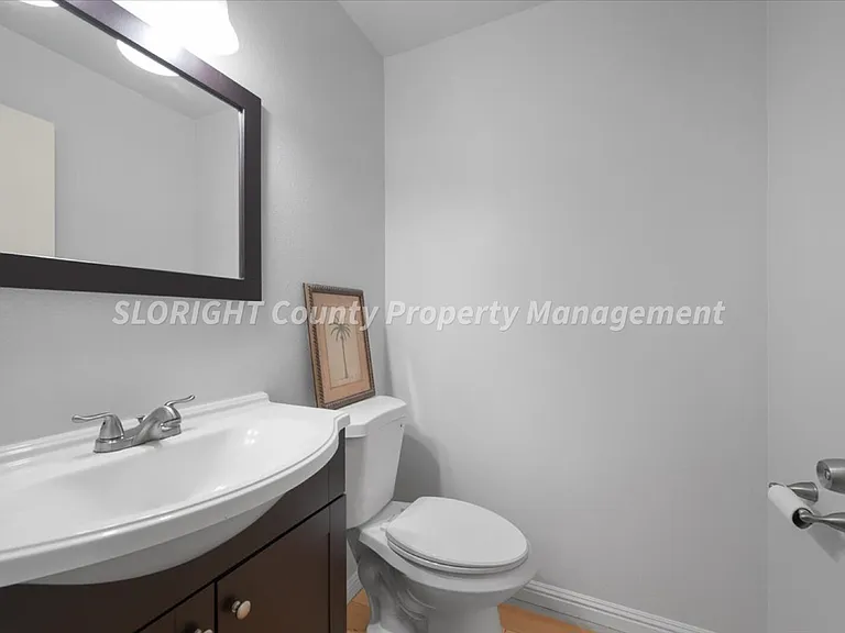 1351 Royal Way #4 — Photo 1