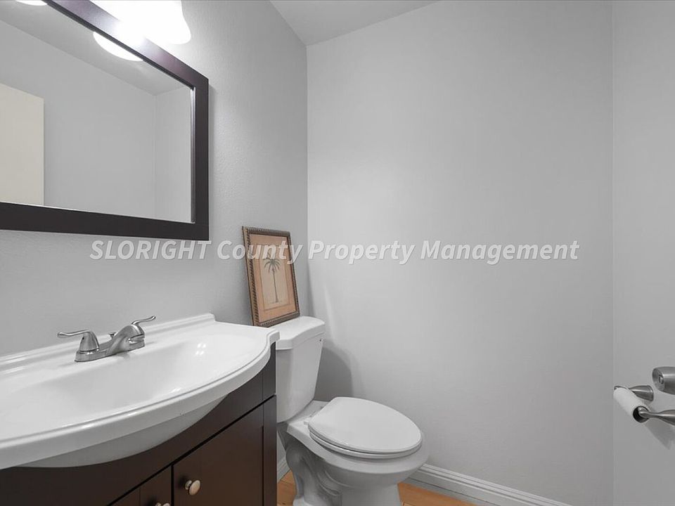 1st image of 1351 Royal Way APT 4