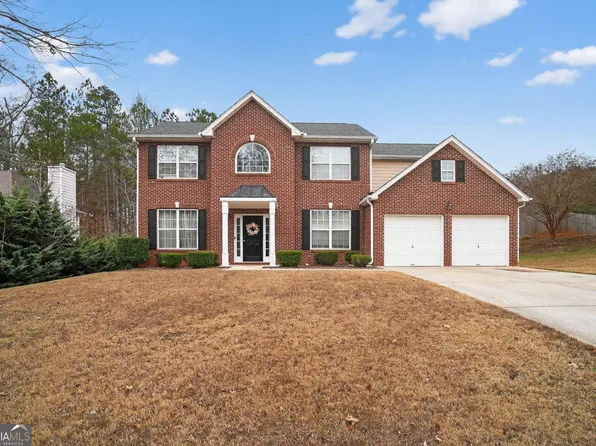 6753 Delaware Bnd, Fairburn, GA 30213