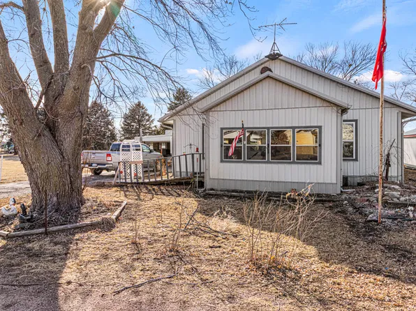 3095 Cedar St, Missouri Valley, IA 51555