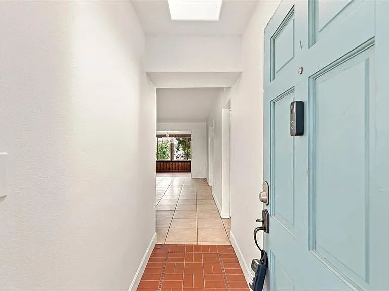 6714 Nina Rosa Dr #A — Photo 4