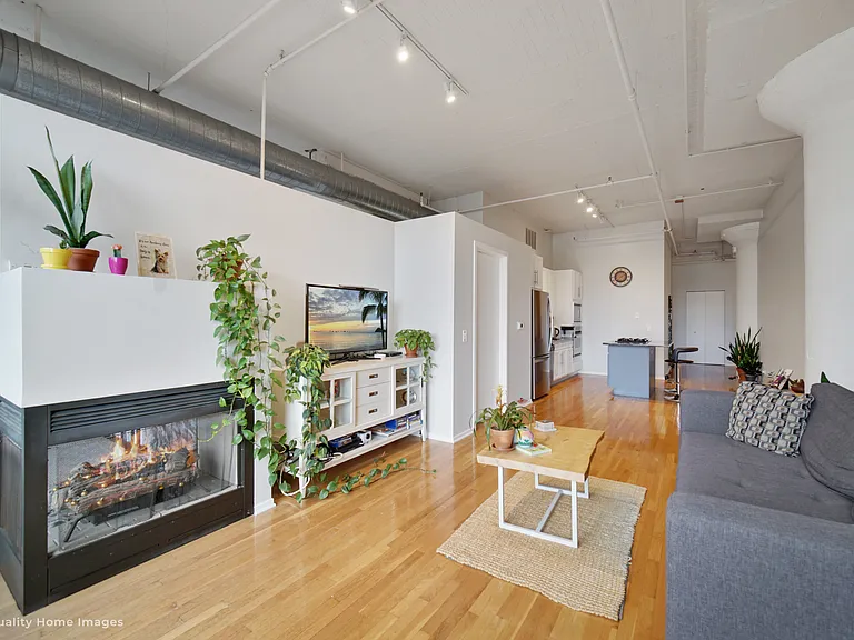 1530 S State St #409 — Photo 3
