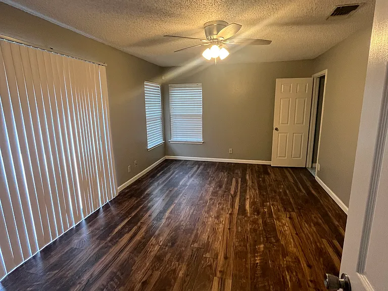 7986 Wayside Trl — Photo 17