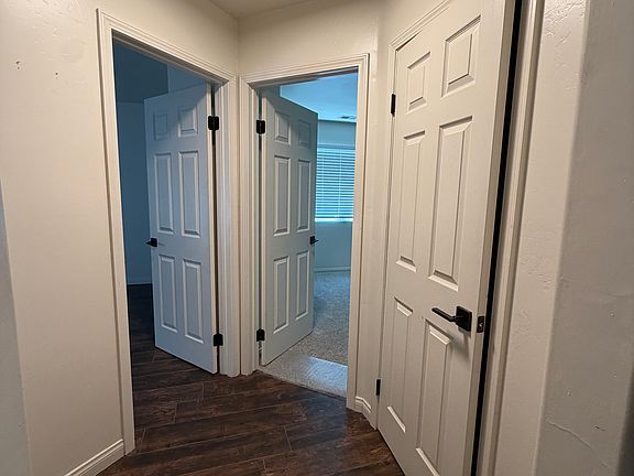 5th image of 12110 Fairburn Way