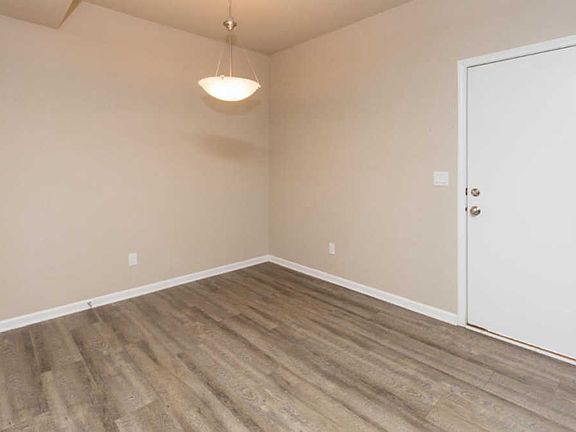 3rd image of 4532 NE Milligan Ln