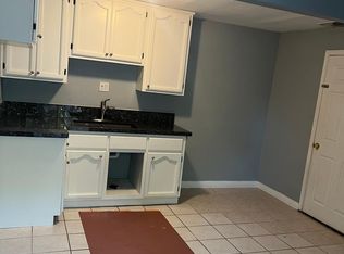 10846 Columbus Ave, Mission Hills, CA 91345