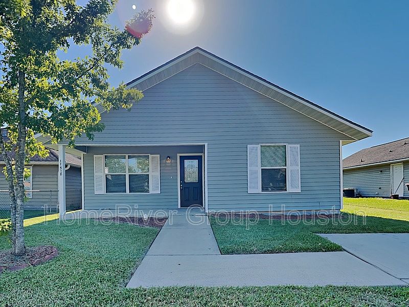 1st image of 11518 Roandale Dr