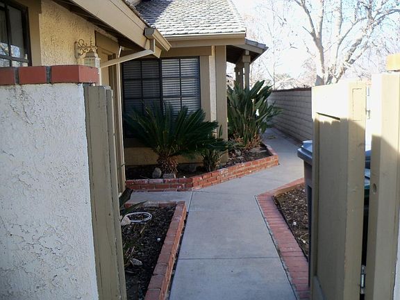 Entry walk
