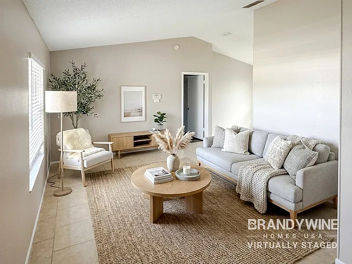 7108 Steffie Ln — Photo 3