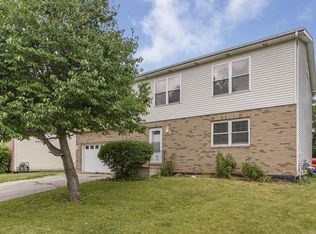 1407 Demmond St, Joliet, IL 60432