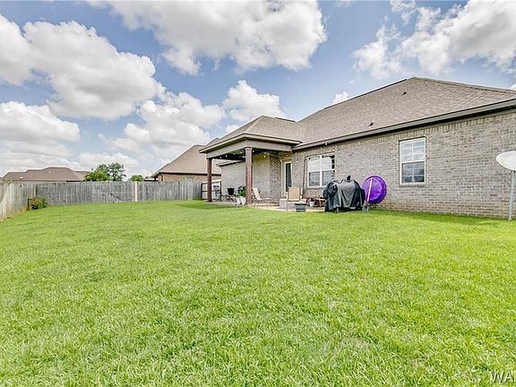 4th image of 13460 Maple Leaf Cir