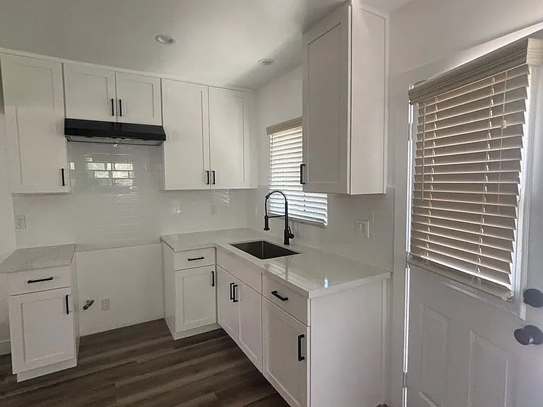 6909 Otis Ave — Photo 7