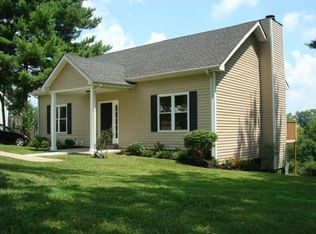 117 Collins Dr, Nicholasville, KY 40356