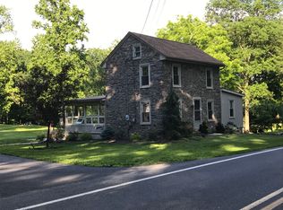 98 Orchard Rd, Fleetwood, PA 19522