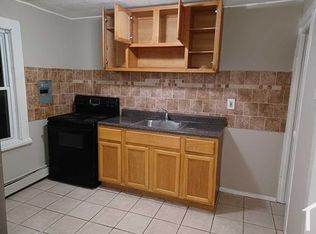 461 Grove St APT 3, Irvington, NJ 07111