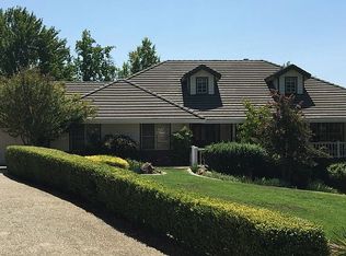6735 Estates Ct, Auburn, CA 95602