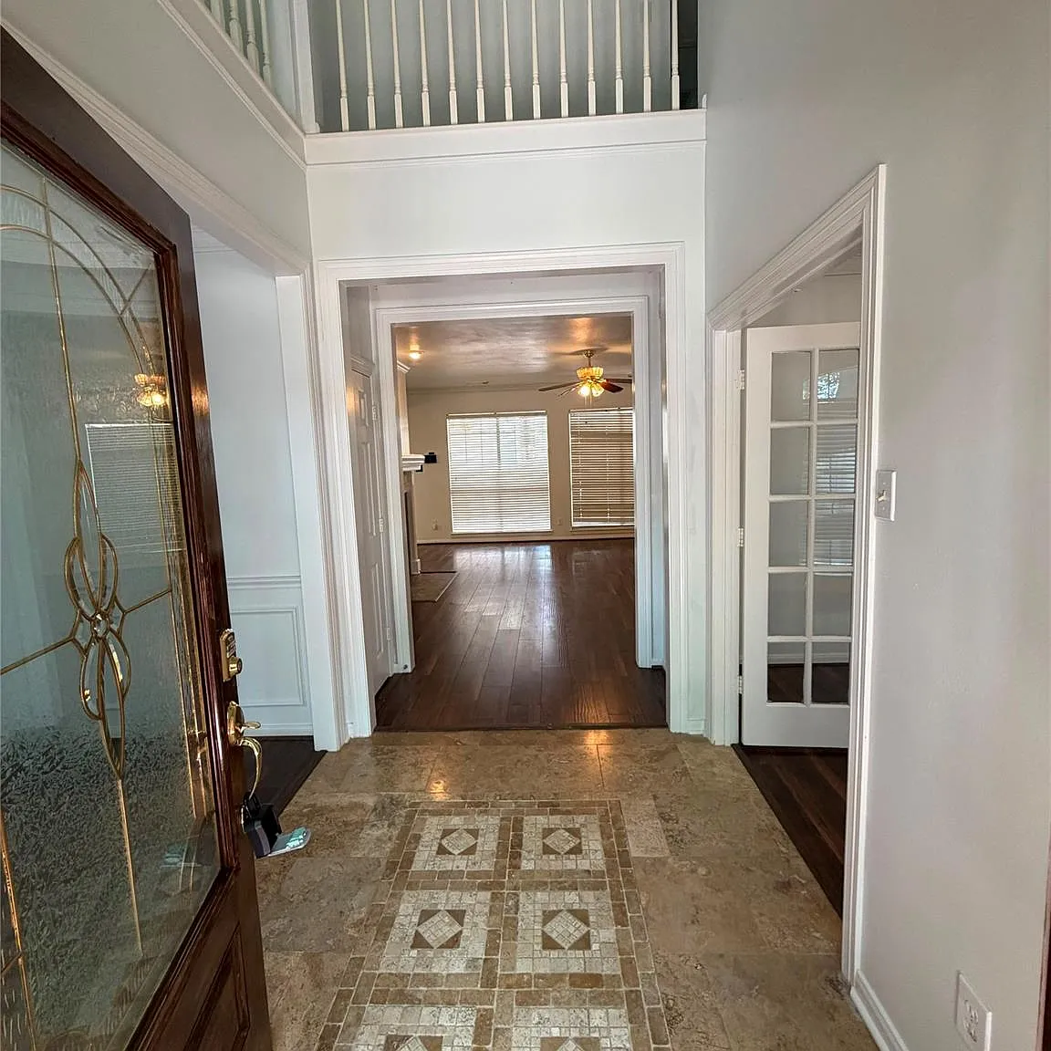 4 bed, 3.5 bath, 2909 sqft, $2,800 — Photo 4